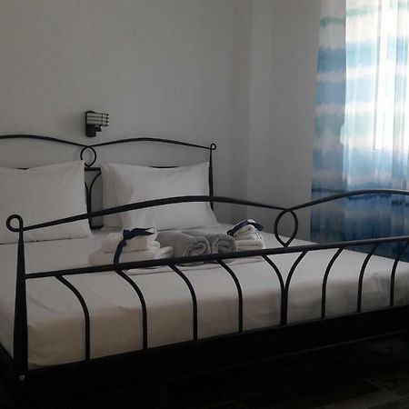 Friends 2 Apartment Peraia  Екстер'єр фото