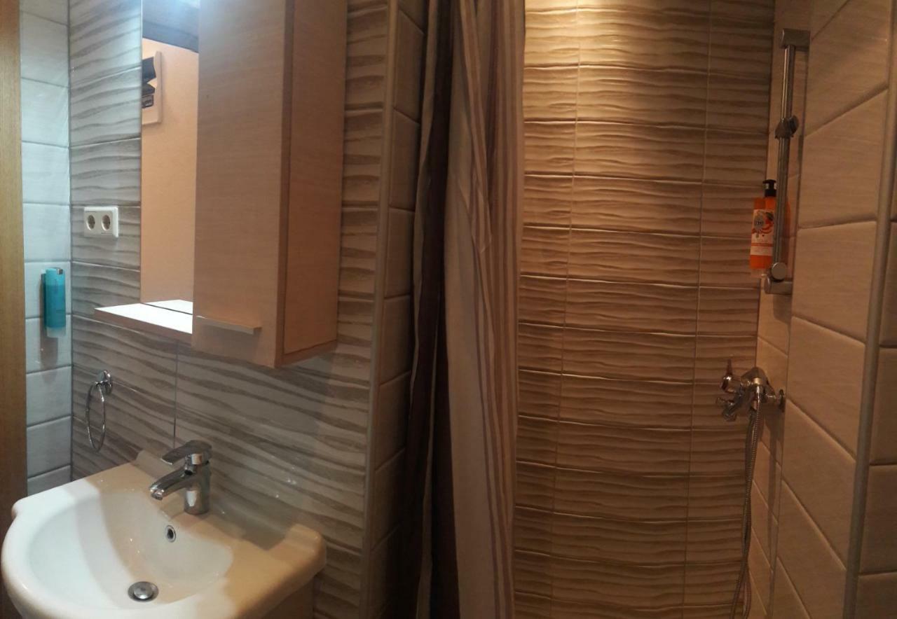 Friends 2 Apartment Peraia  Екстер'єр фото